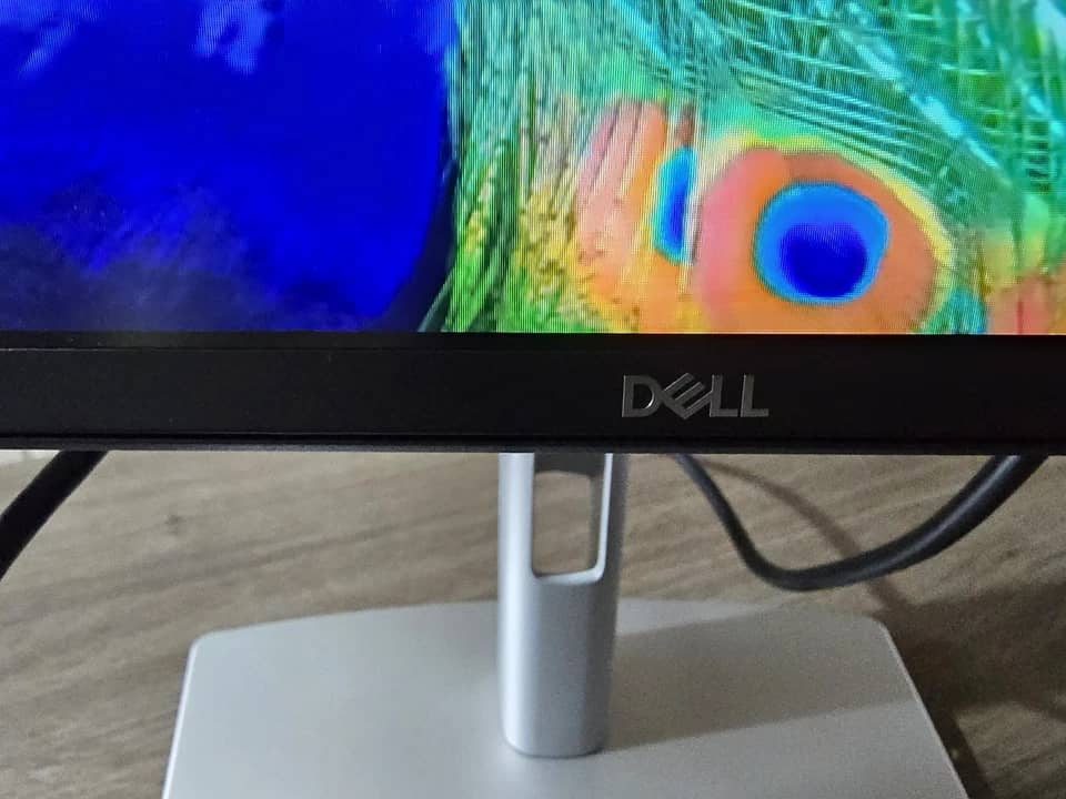 Dell P2725DE Monitors Silver New