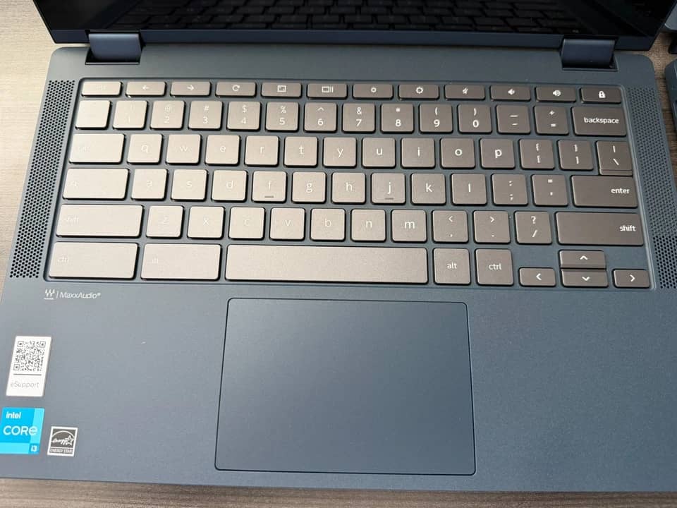 Lenovo Flex 5 Chromebook Computers 64GB New