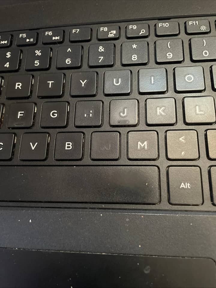 Dell Inspiron 3543 Computers 1TB 8GB Used - Good