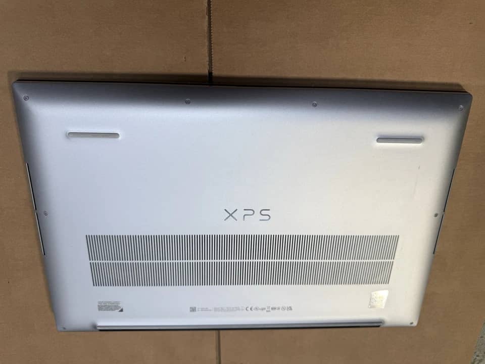 Dell XPS 17 9710 Computers 1TB 16GB Used - Like New