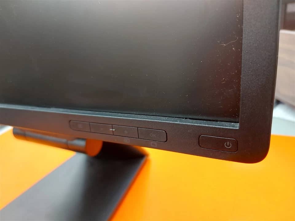 HP E201 Monitors Black Used - Good