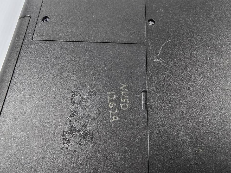 Lenovo ThinkPad E555 Computers 256GB 6GB Used - Good