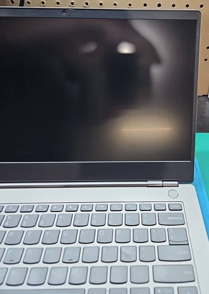 Lenovo ThinkPad 13 Computers 240GB 16GB Refurbished - Good