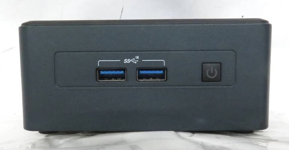 Intel NUC 11 Essential Kit Computers 256GB 8GB New