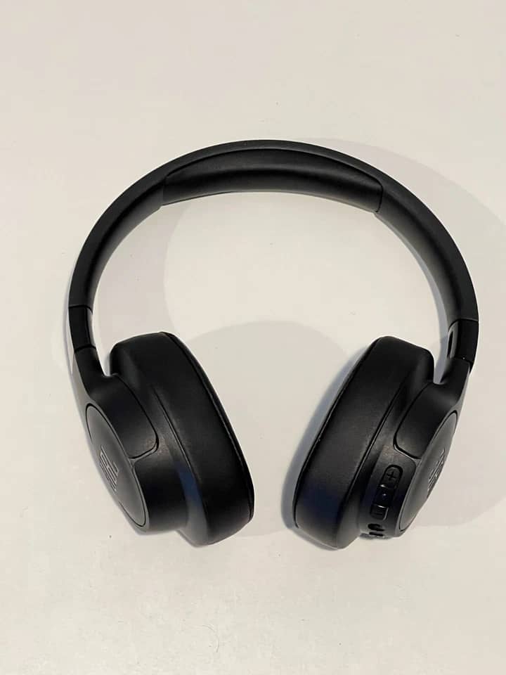 JBL JBLT770NCBLKAM Headphones & Earbuds Black New