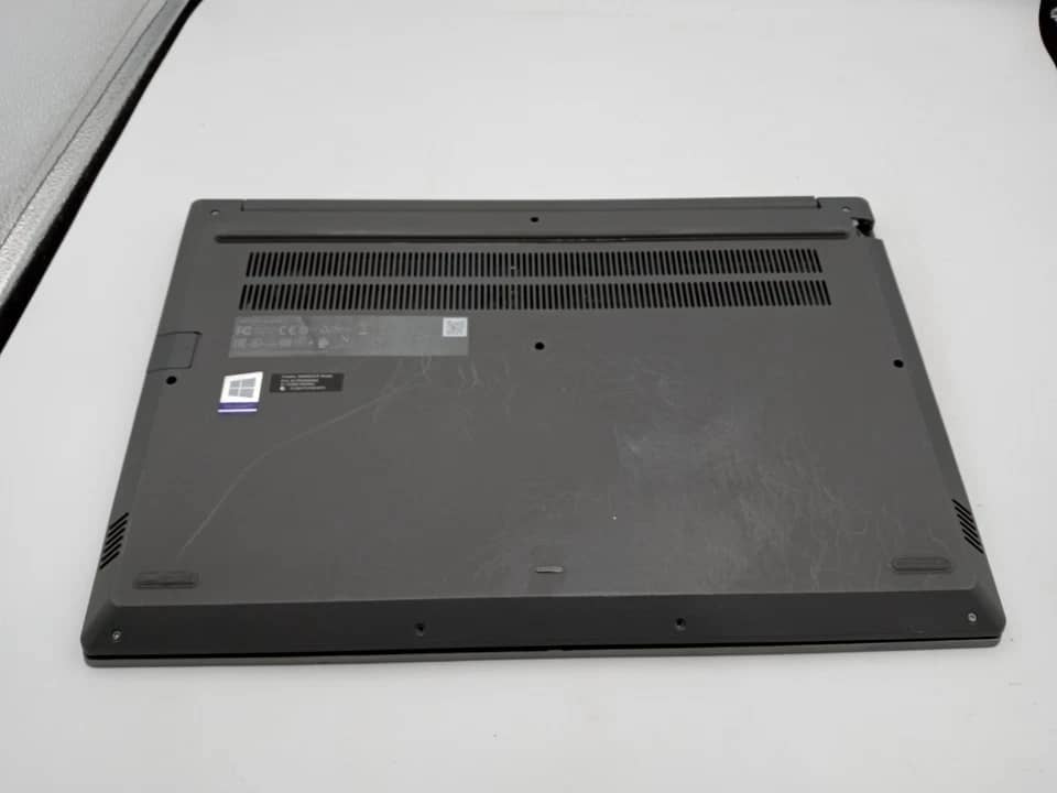Lenovo 15G2ITL Computers 256GB 8GB Used - Good