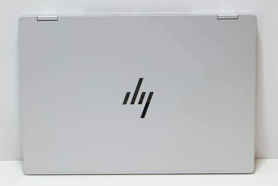HP 16-au Computers 1TB 32GB New