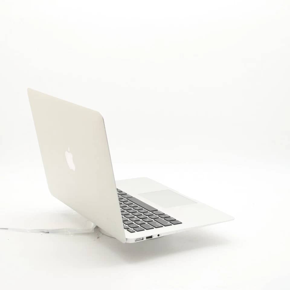 Apple MacBook Air (2017) Computers 1TB 8GB Refurbished - Excellent