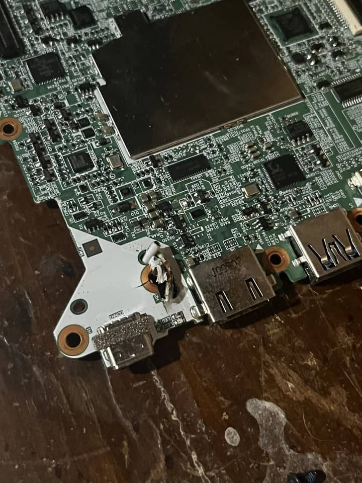 Lenovo IdeaPad Flex 3 CB Computers 64GB 4GB Used - Good