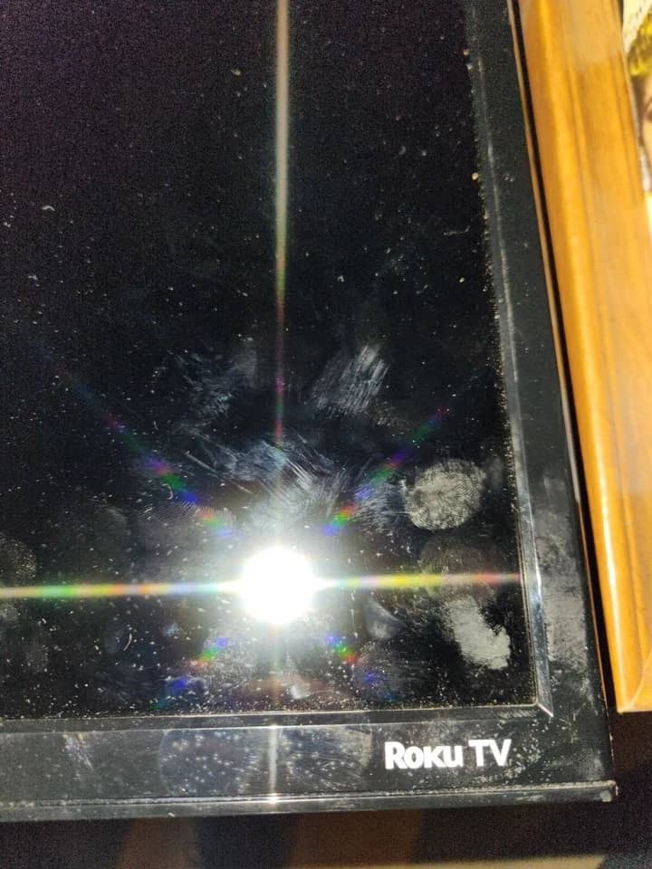 Hisense 50R6E TVs Used - Good