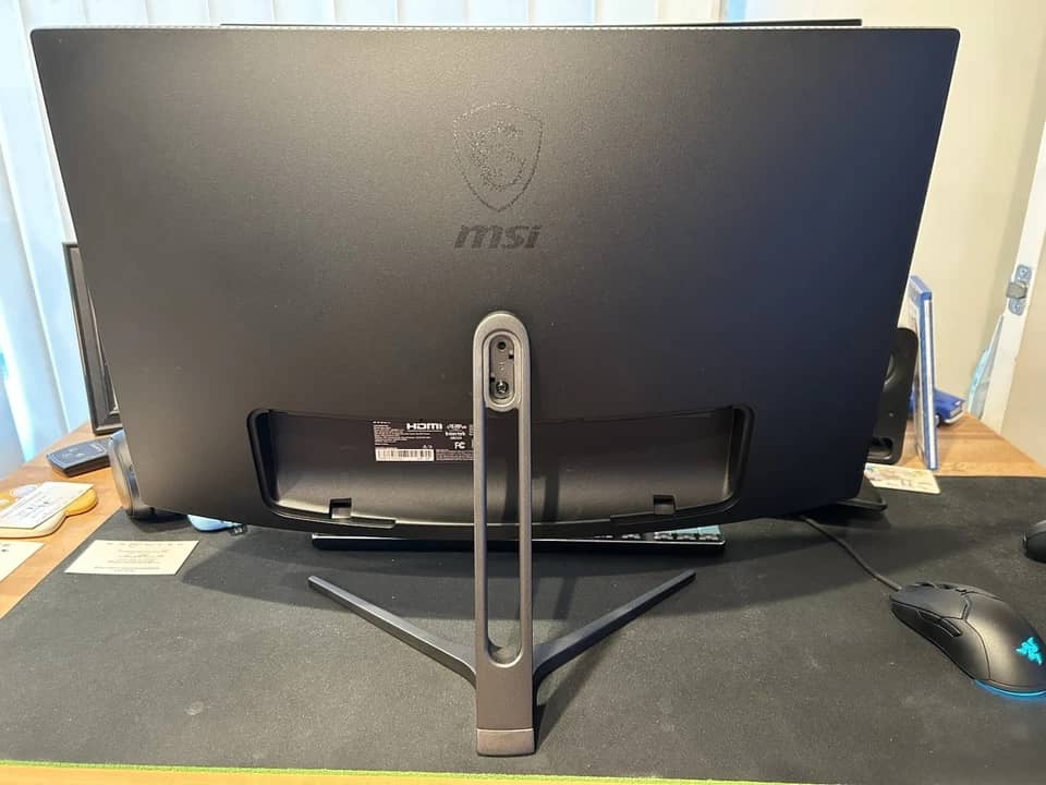 MSI Optix G24C Monitors Black Used - Good