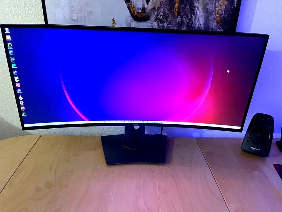 Dell U3824DW Monitors Black New