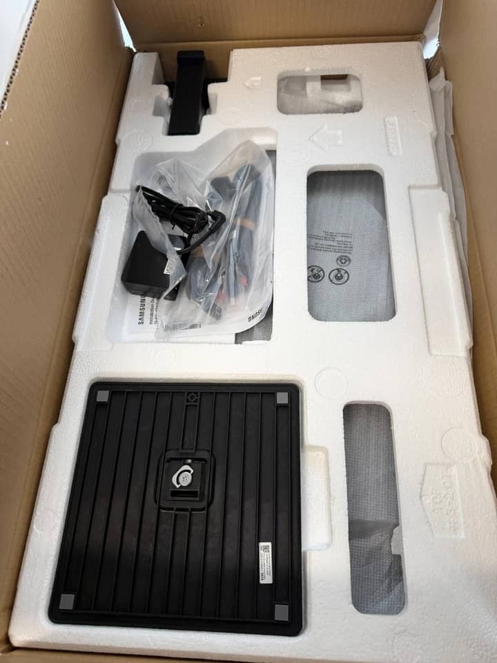 Samsung LS27D300GA Monitors New