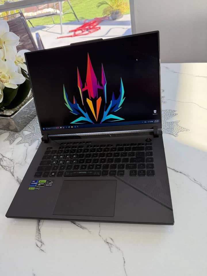 ASUS ROG Strix Scar 15 Computers 1TB 16GB New