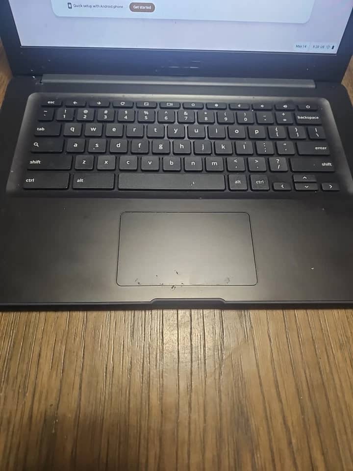 ASUS Chromebook C403 Computers 32GB 4GB Used - Good