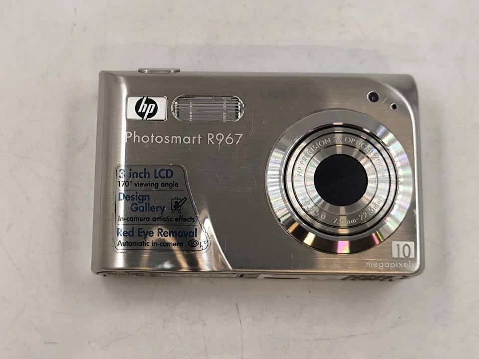 HP Photosmart R967 Digital Cameras Silver Used - Good