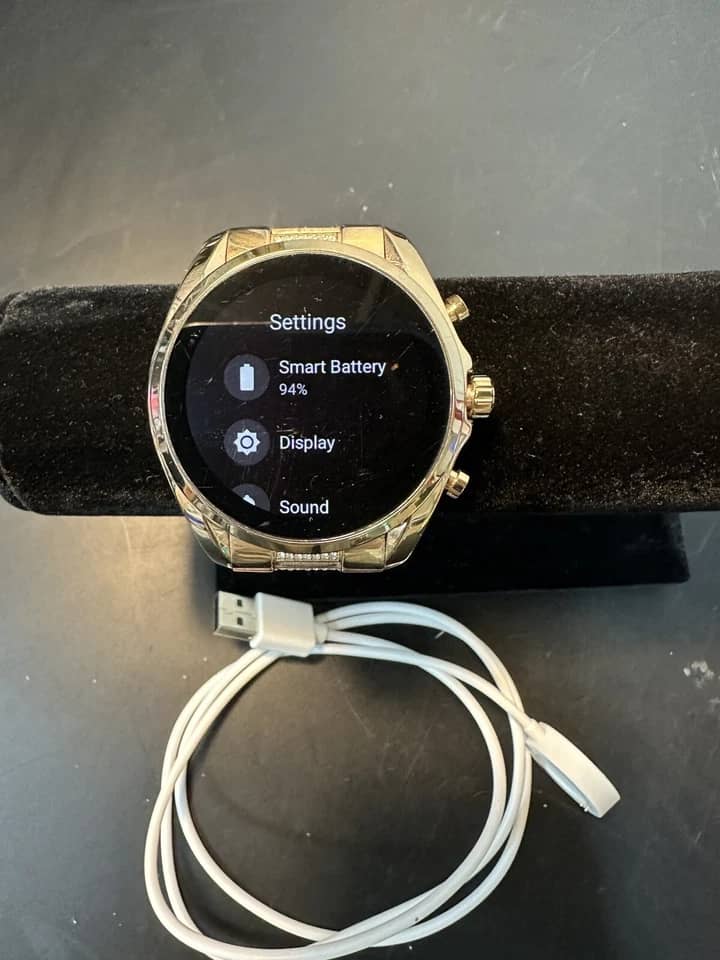 Michael Kors Gen 6 Bradshaw Smartwatches Gold 44mm New
