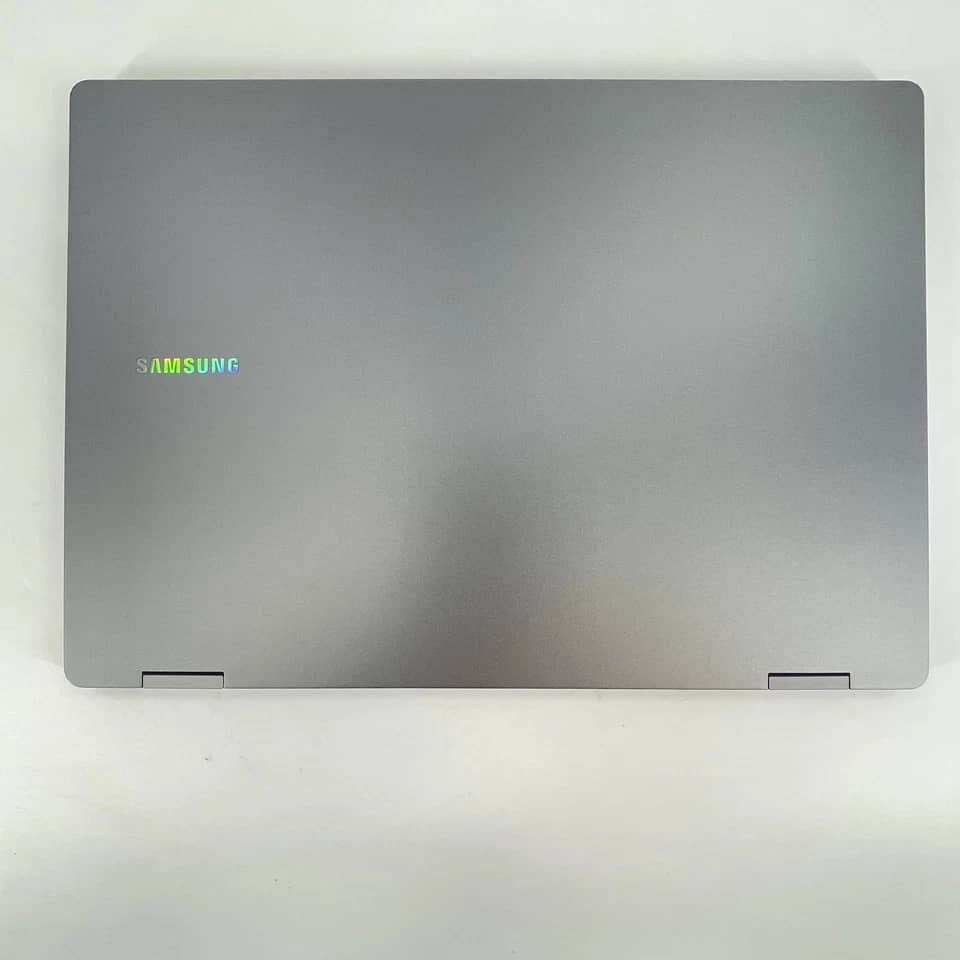 Samsung Galaxy Book5 Pro 360 Computers 1TB 16GB New