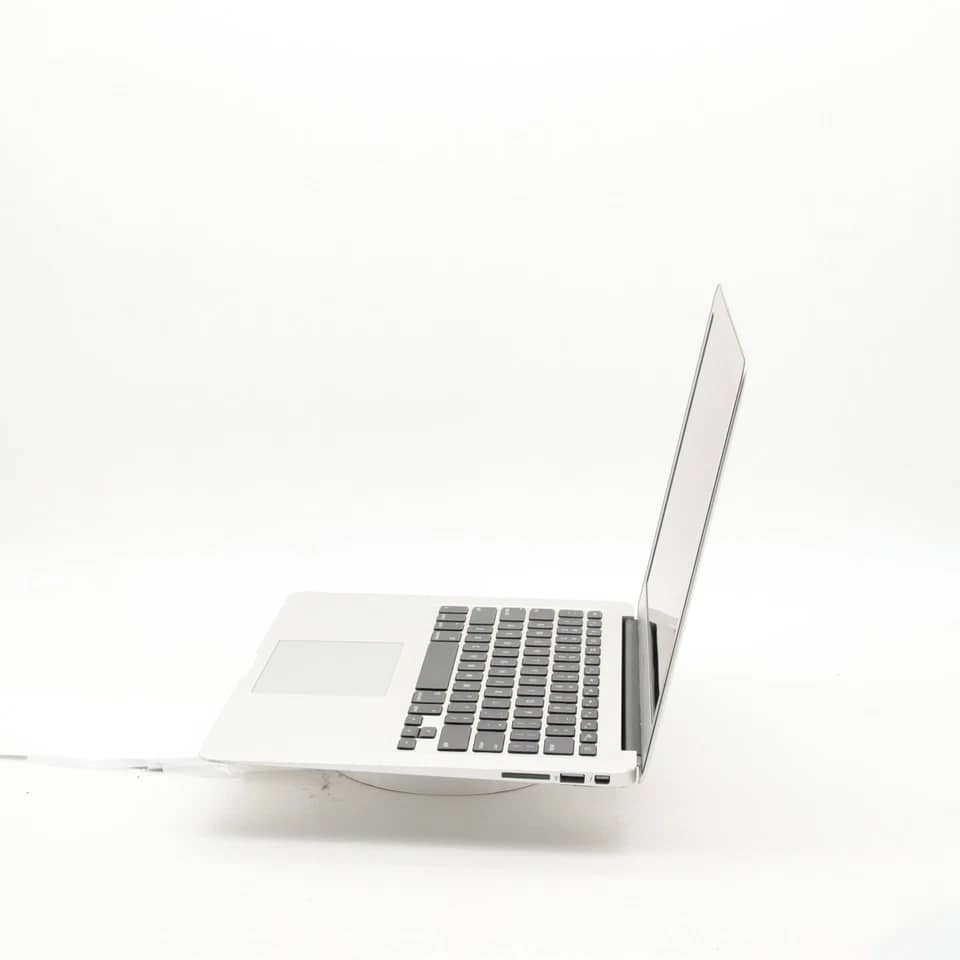 Apple MacBook Air (2017) Computers 1TB 8GB Refurbished - Excellent