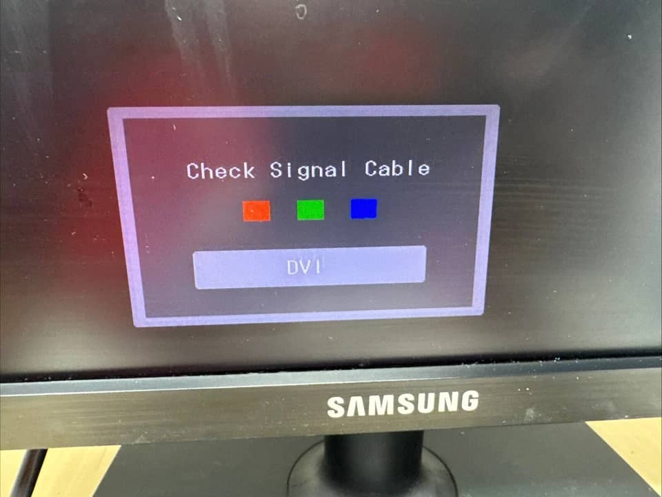 Samsung S24C200BL Monitors Black Open-Box Excellent