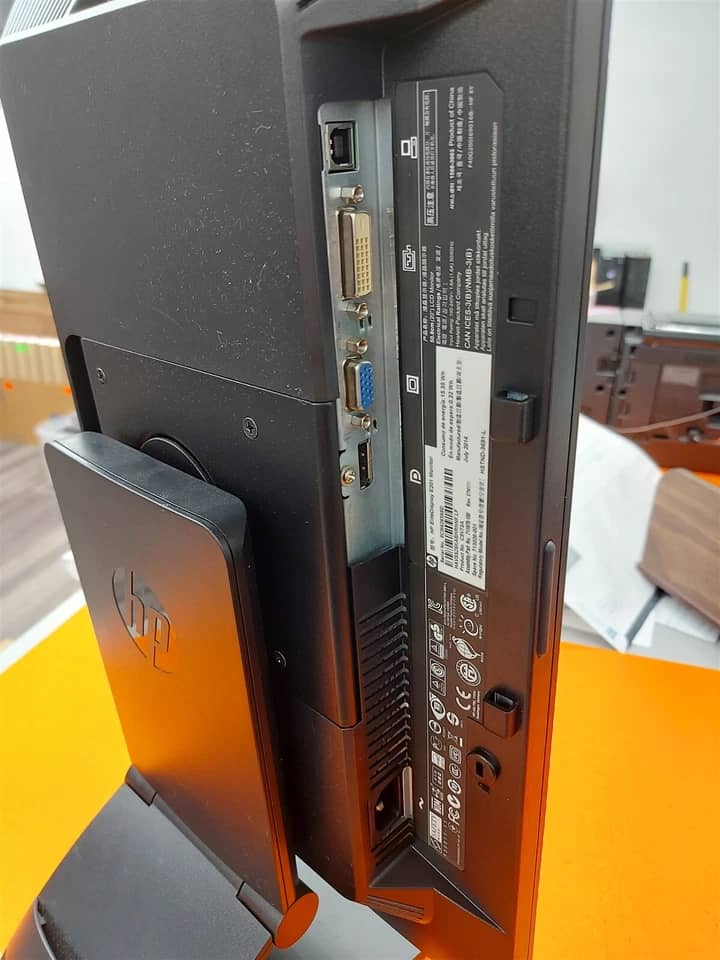 HP E201 Monitors Black Used - Good