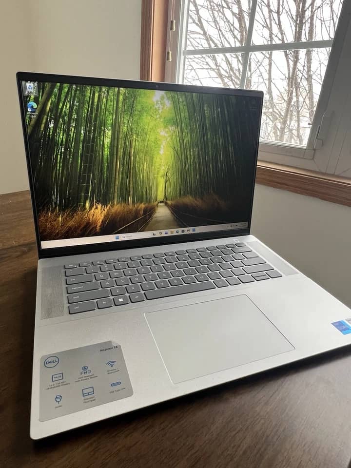 Dell Inspiron 5620 Computers 1000GB 16GB Refurbished - Excellent