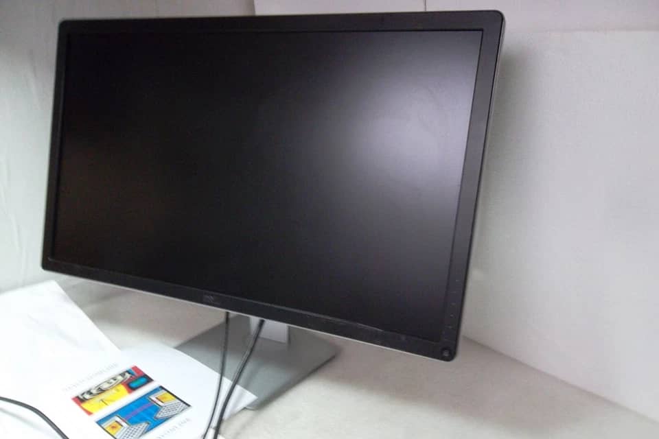 Dell UP3216Q Monitors Black Used - Good