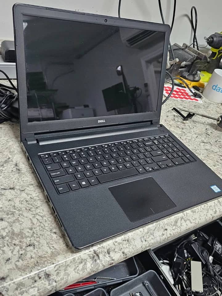 Dell Inspiron 5566 Computers 250GB 8GB Used - Good