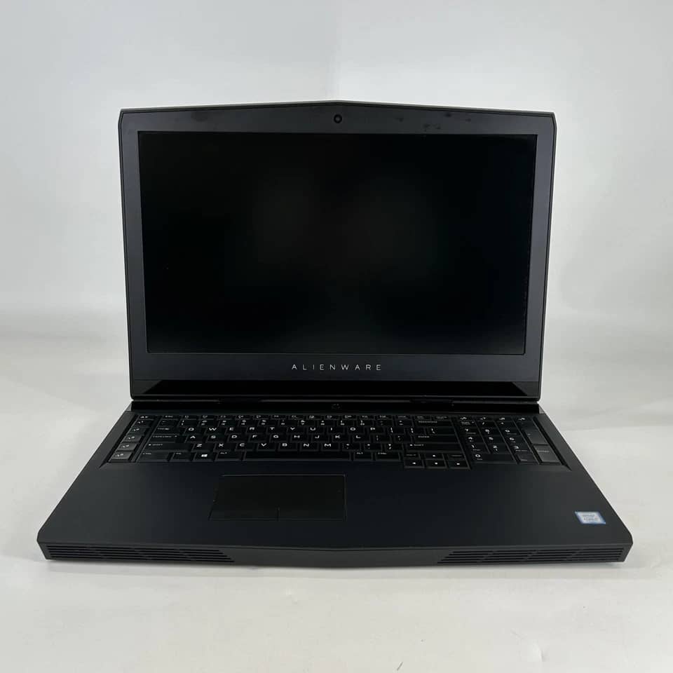 Dell Alienware m17 R4 Computers 1TB 16GB Used - Good