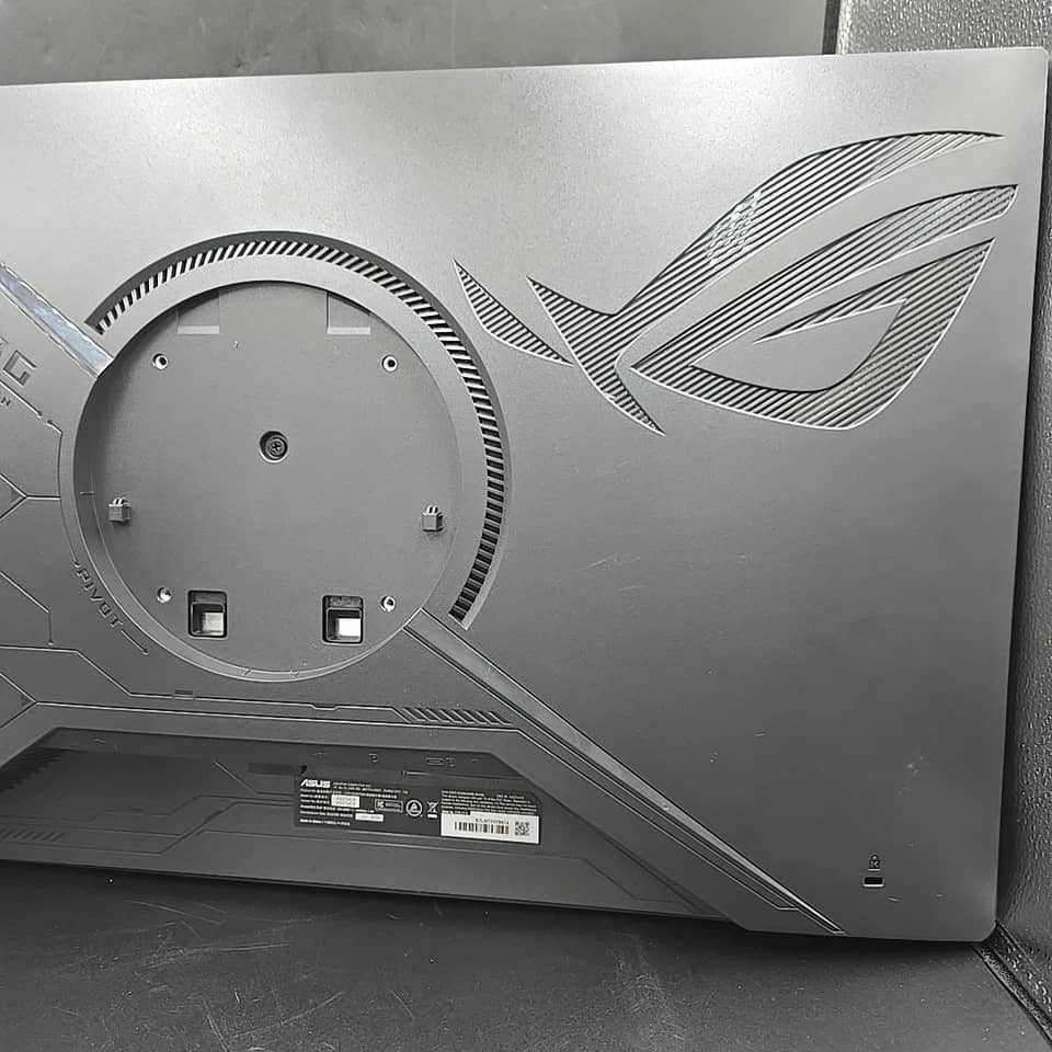 ASUS XG27UCS Monitors New