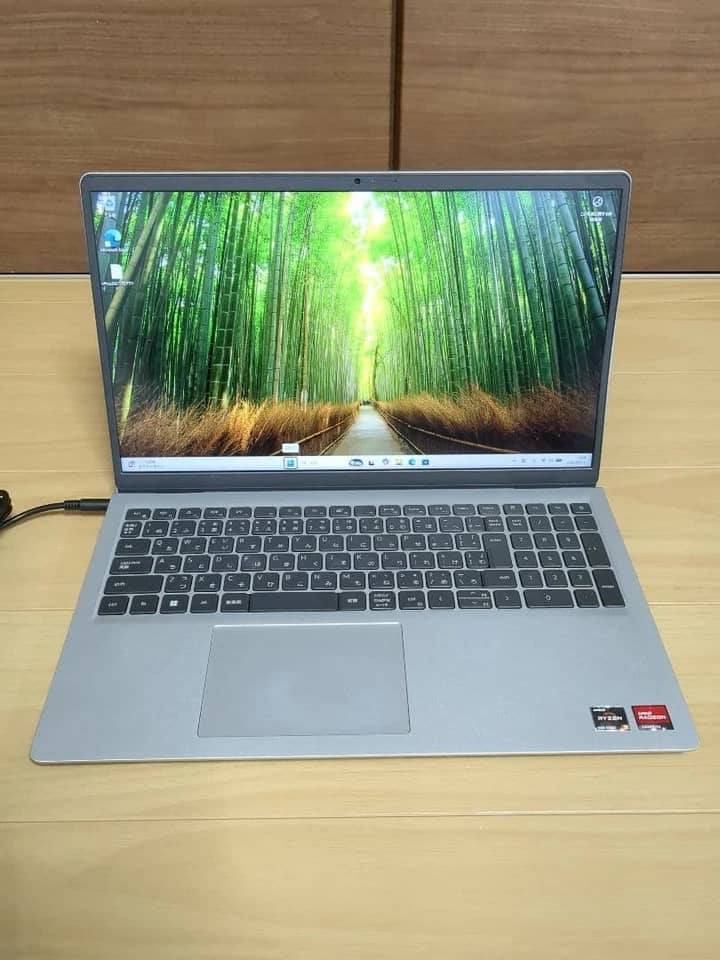 Dell Inspiron 3525 Computers 1.5TB 32GB Refurbished - Excellent