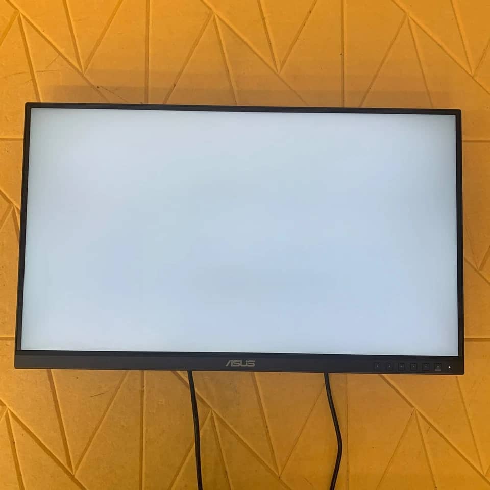ASUS PA279CV Monitors For parts or not working