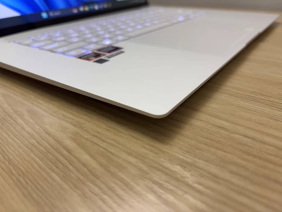 ASUS Zenbook S16 Computers New 32GB 1GB