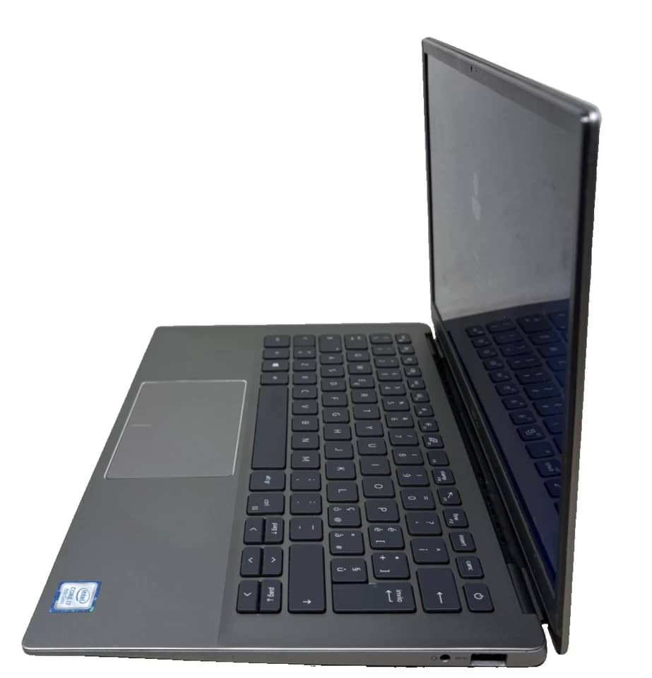 Dell Latitude 3301 Computers 128GB 4GB Open-Box Excellent