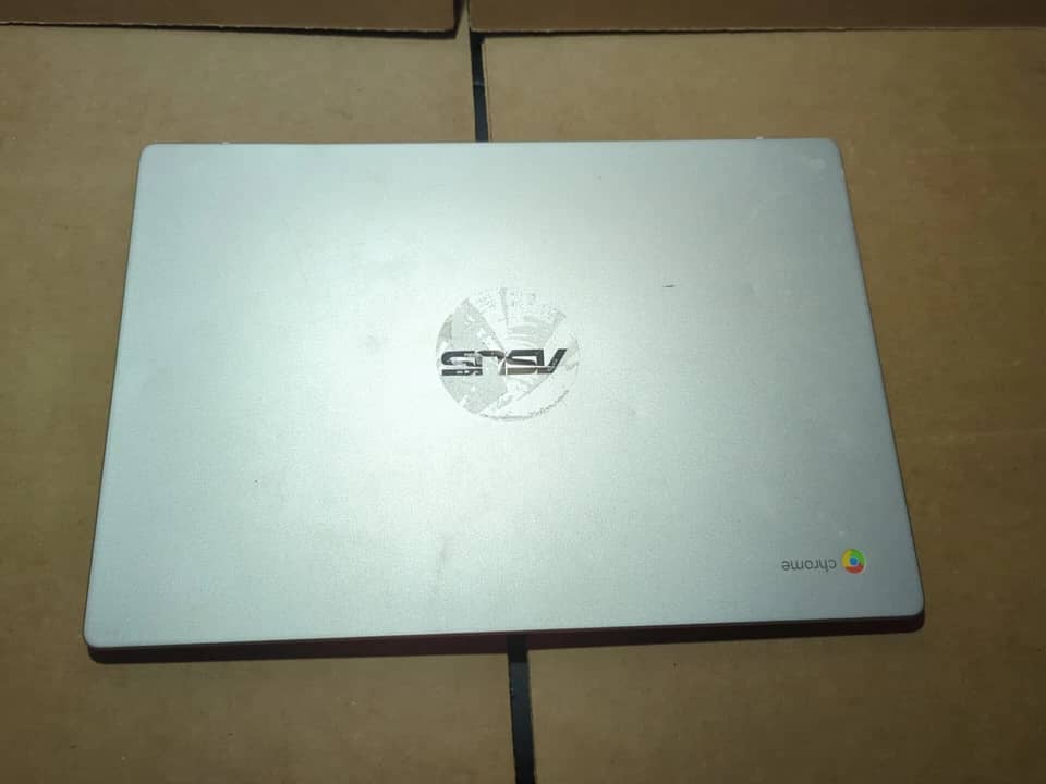 ASUS Chromebook C523 Computers 64GB 4GB New