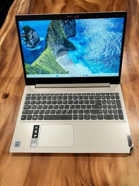 Lenovo 15ITL05 Computers 512GB 12GB Refurbished - Acceptable