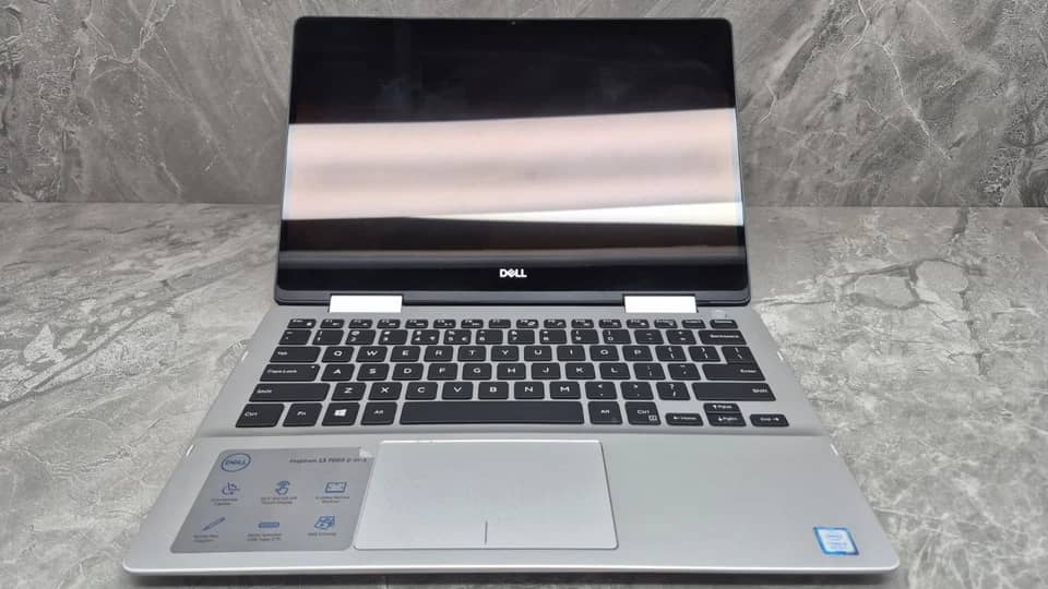 Dell Inspiron 7386 Computers 256GB 8GB For parts or not working