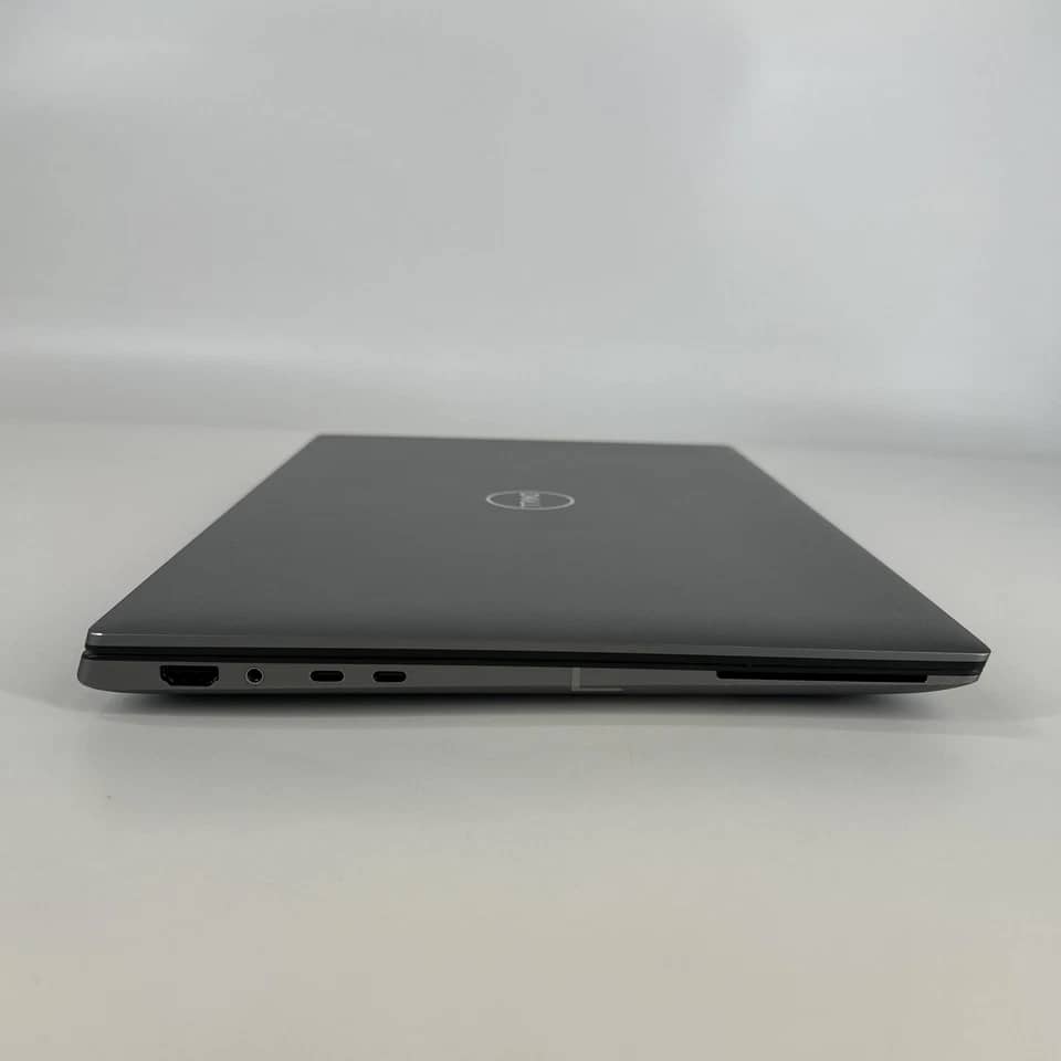 Dell Precision 5680 Computers 1000GB 16GB Refurbished - Excellent