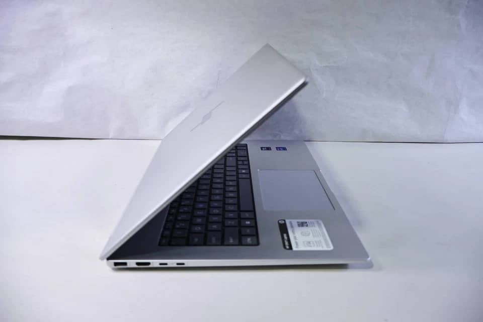 HP 17-da Computers 1TB 16GB New