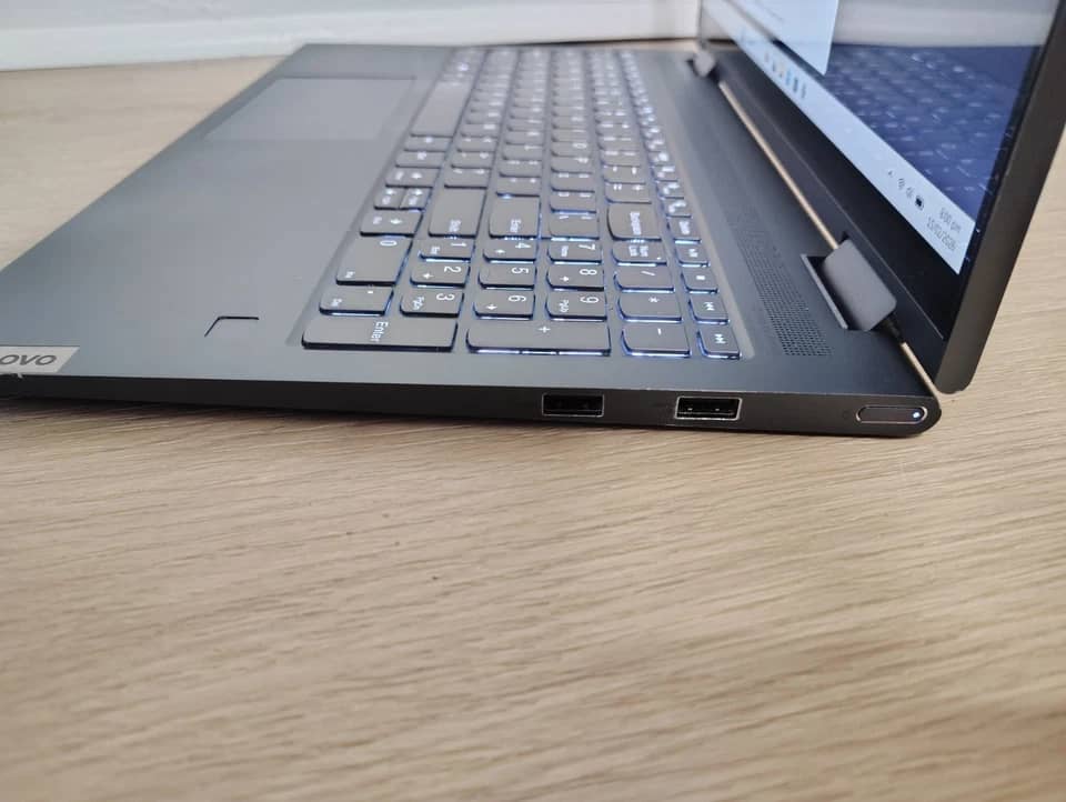 Lenovo Yoga 7 15ITL5 Computers 256GB 8GB Used - Good