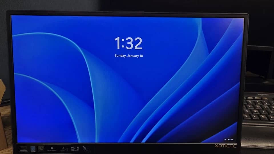 ASUS ROG Zephyrus GX701 Computers Used - Like New