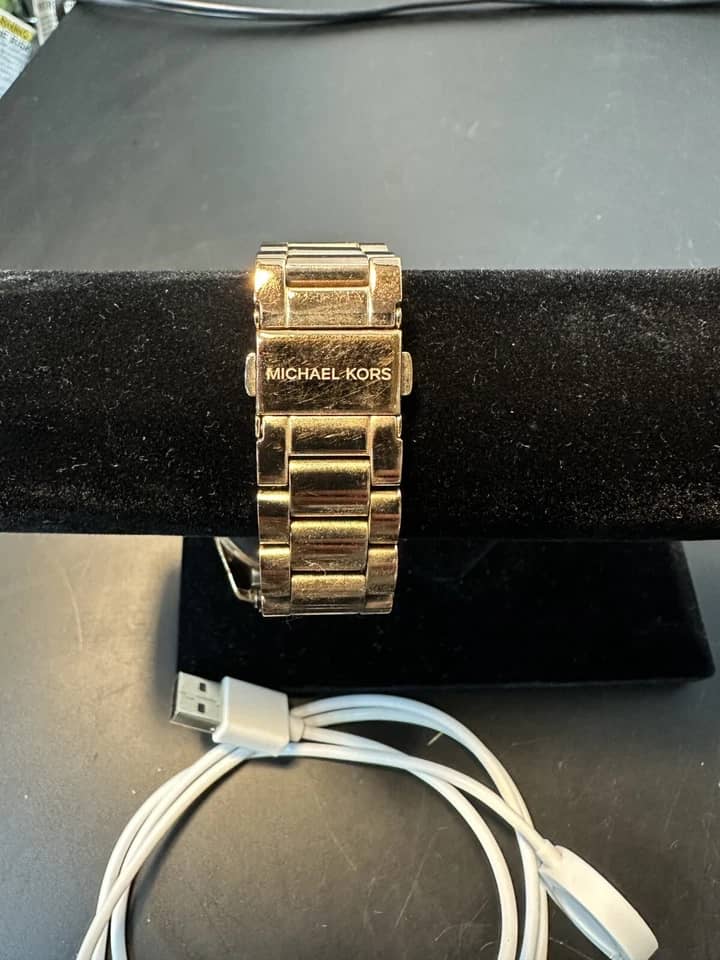 Michael Kors Gen 6 Bradshaw Smartwatches Gold 44mm New