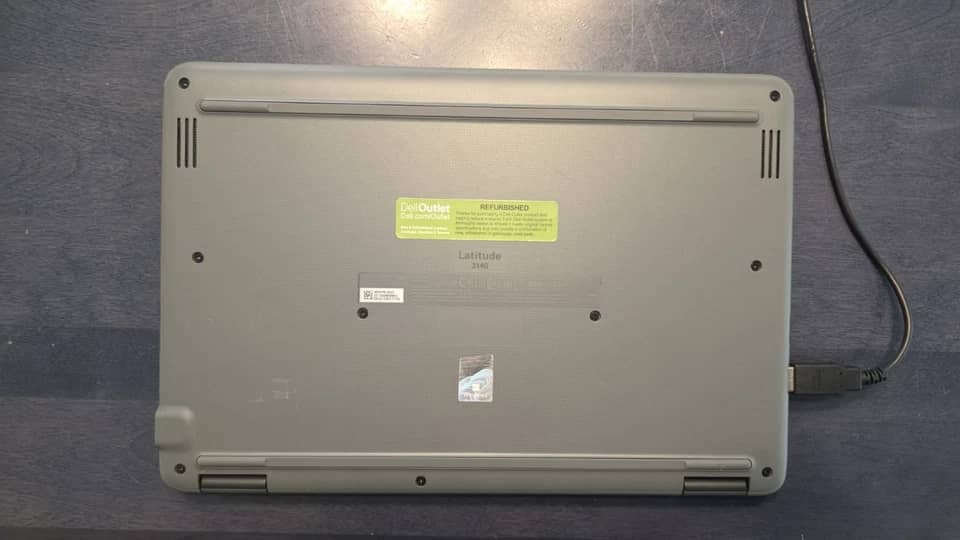 Dell Latitude 3140 Computers 128GB Refurbished - Excellent