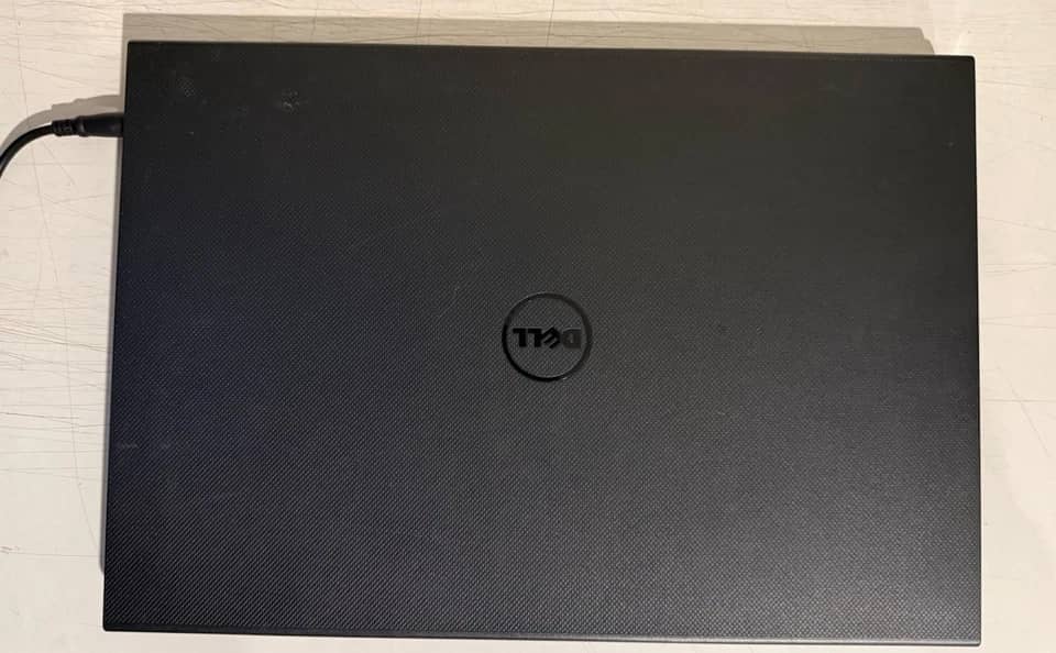Dell Inspiron 3542 Computers 128GB Used - Good