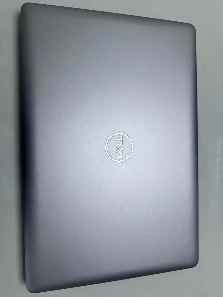 Dell Inspiron 3793 Computers 1TB 8GB Used - Good