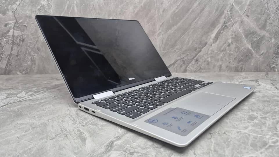 Dell Inspiron 7386 Computers 256GB 8GB For parts or not working