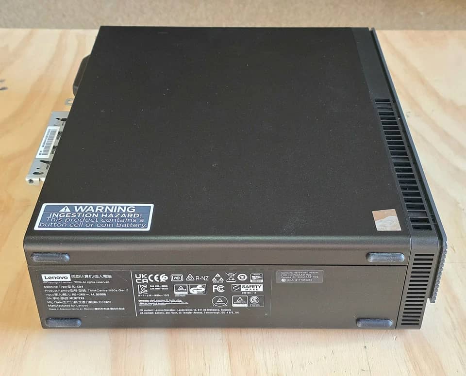 Lenovo ThinkCentre M90S G5 Computers 256GB 16GB Refurbished - Excellent