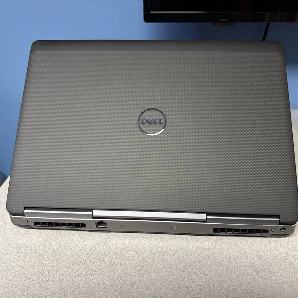 Dell Precision 7520 Computers 128GB 16GB Refurbished - Excellent