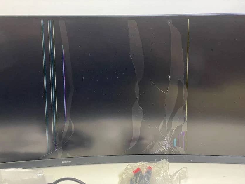 Samsung S95UA Monitors For parts or not working