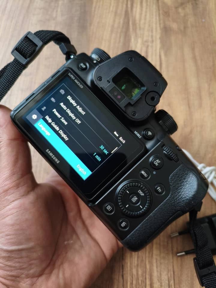 Samsung NX1 Digital Cameras Black Used - Good 16-50mm Kit